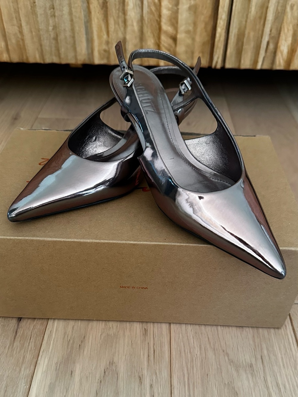 Schutz Pointed toe metallic sling back kitten heels 6/6.5 - Picture 8 of 16